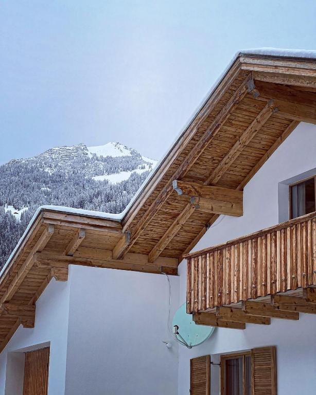 Spitzen Blicke – Apartments - B&B Silbertal