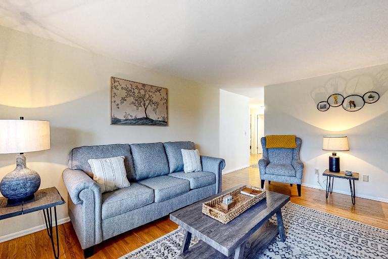 Falling Leaf Hideaway - B&B Canandaigua