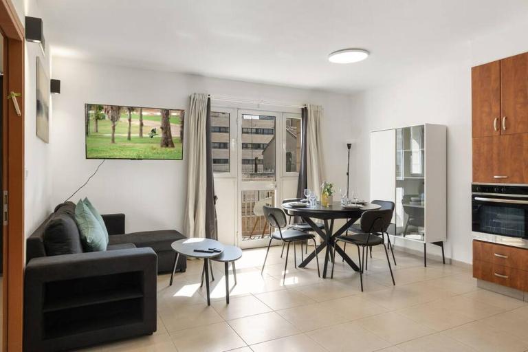 Beautiful Ben Yehuda Apartment - B&B Gerusalemme