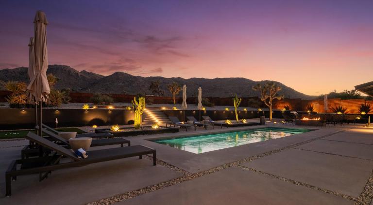 Sunset Serenity - B&B Joshua Tree