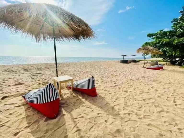 Grand Florida Beach condo - Ferienwohnung Ban Na Chom Thian