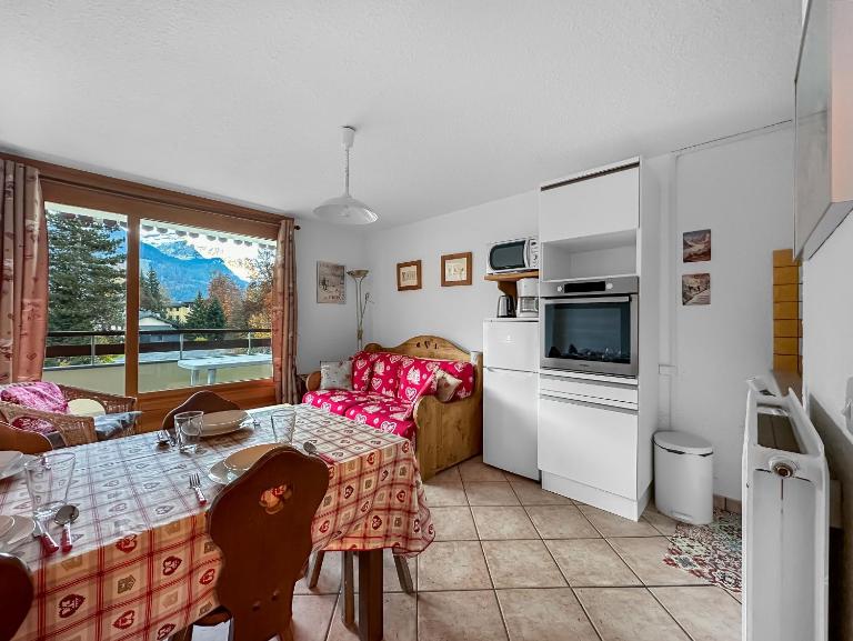 CR103 - 2 Pièces Coin Montagne 6 Pers proche base - B&B Les Carroz d'Araches