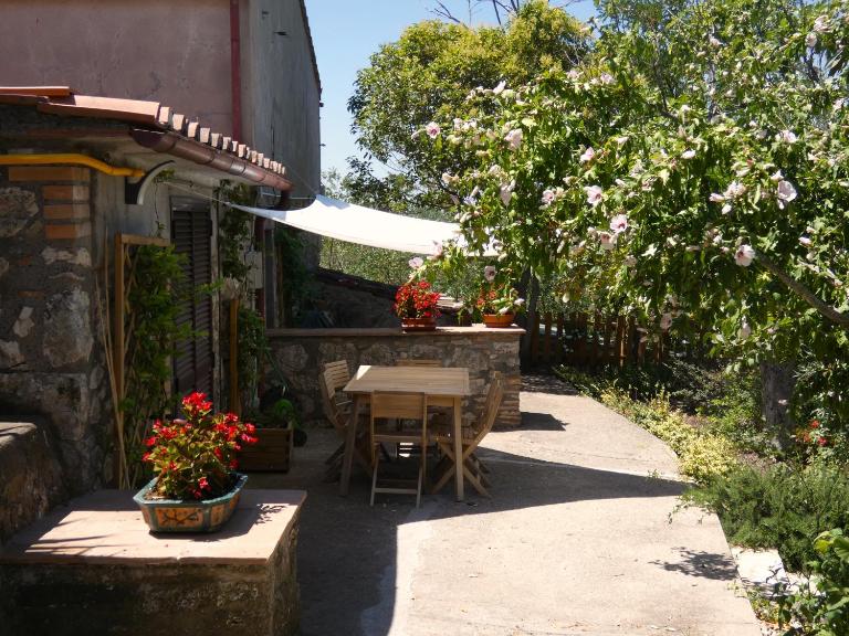 SCAPPO IN UMBRIA, la casa di Giuliana - Ferienwohnung Lugnano in Teverina