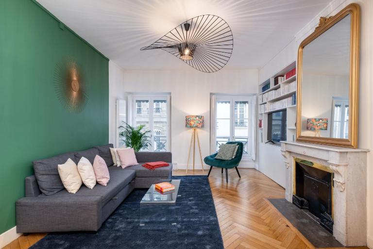 Le Savoir - Ferienwohnung Lyon