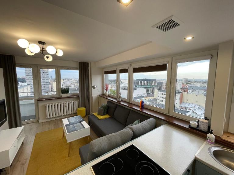 ComeWa Apartments - Bed and Breakfast Warschau