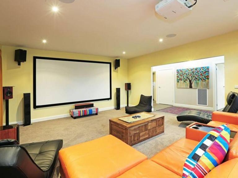 Ozone Beach House - The house that has it ALL!!! - Ferienwohnung Indented Head