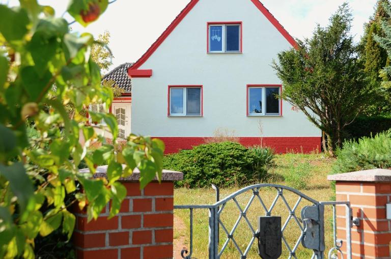 Ferienhaus zum Glück, mit Pool und Kamin - B&B Gerswalde