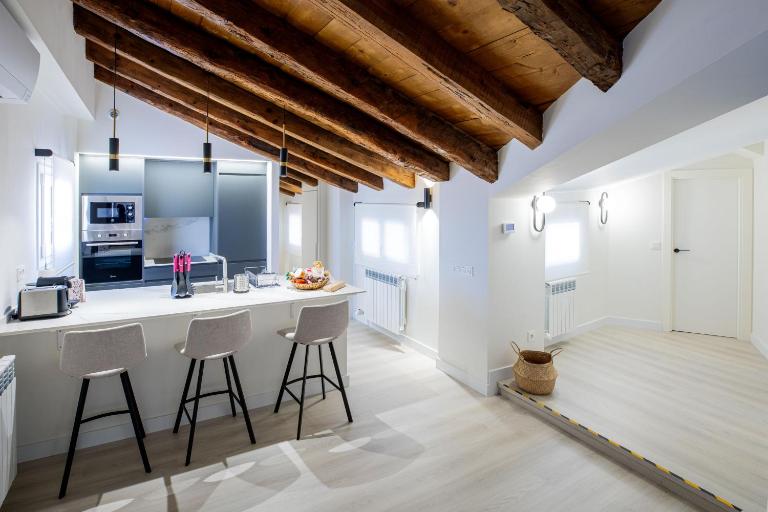 Apartamentos Hartzenbusch - B&B Teruel