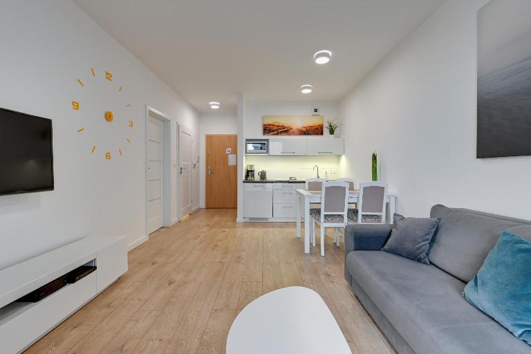 Apartament Nadmorskie Spektrum & Parking - Ferienwohnung Danzig