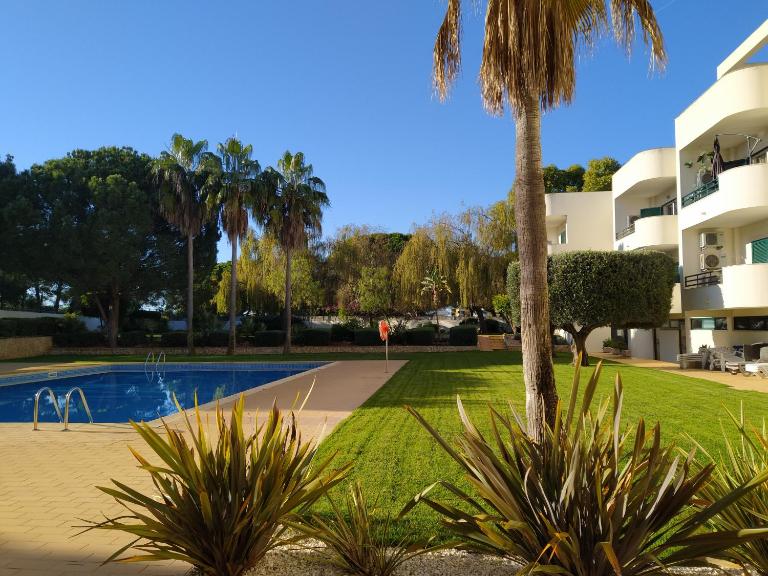 Casa Joly By Calyferias - B&B Albufeira