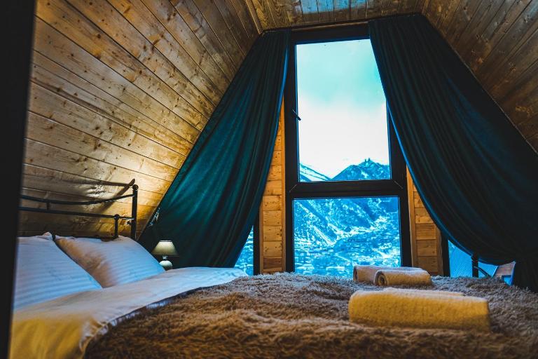 Morning Star Kazbegi - Bed and Breakfast Stepantsminda