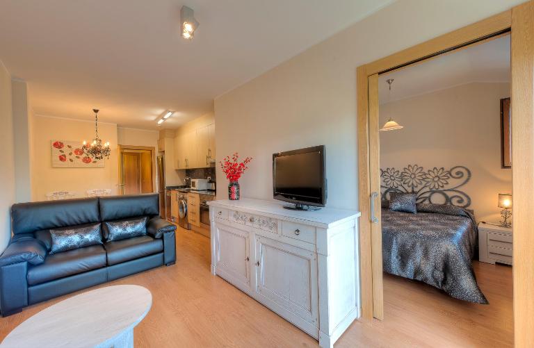 Apartaments Flor De Neu - Ferienwohnung Sarroqueta