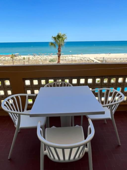 BARCARESA-Appartement face mer et piscine wifi clim garage - B&B Le Barcarès
