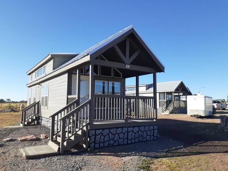 093 Star Gazing Tiny Home nr Grand Canyon South Rim Sleeps 8 - Bed and Breakfast Valle