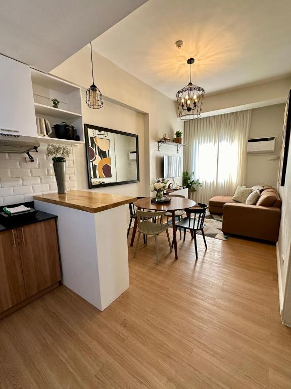 Cozy Room 18th Floor - B&B Cagayan de Oro