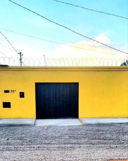 casa com ar condicionado e garagem - Ferienwohnung Pirapora