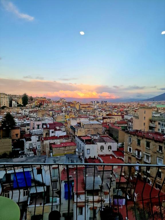 Olivella21 Luxury Apartment Montesanto - B&B Napoli