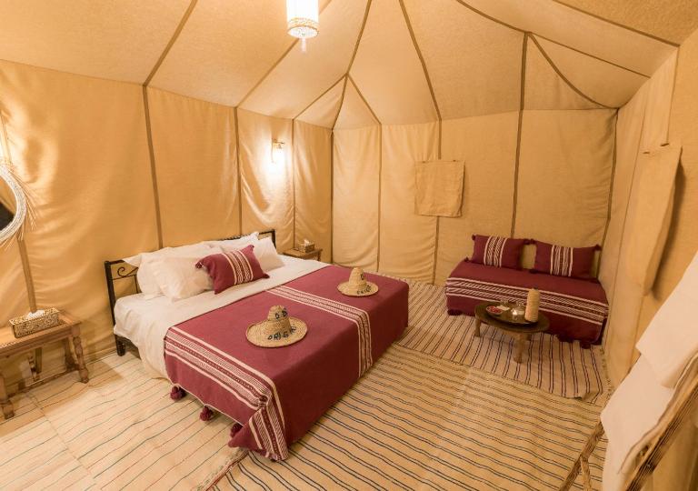 Titanic Merzouga Camp - B&B Merzouga