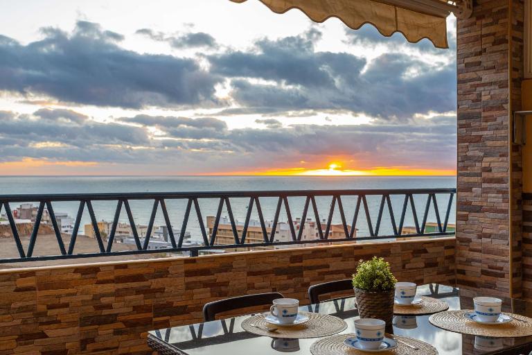Sunrise Apartment, Fuengirola - Ferienwohnung Fuengirola