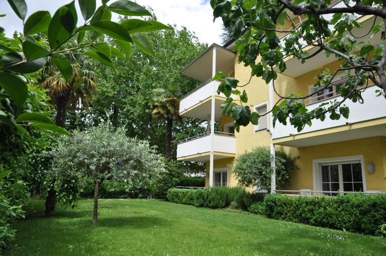 Apartments Villa Majense - B&B Merano