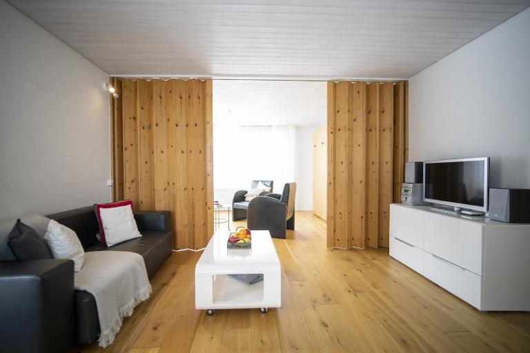 Feriensiedlung Trü 9 - Bed and Breakfast Scuol