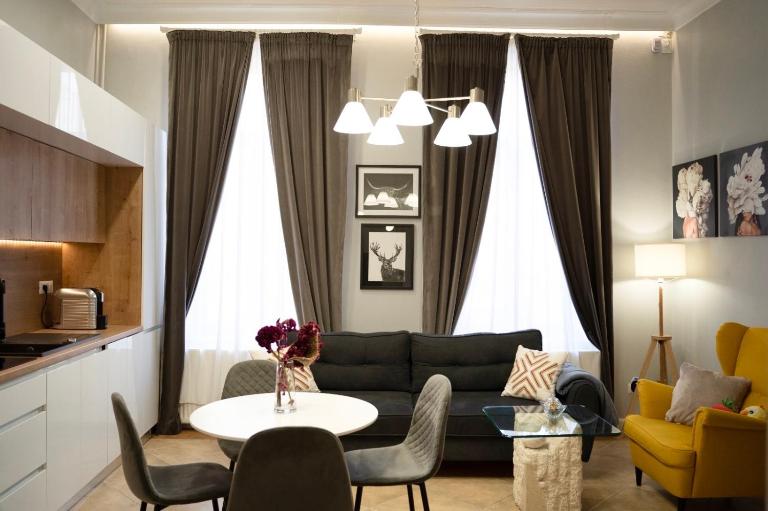 Central Suite Craiova - B&B Craiova