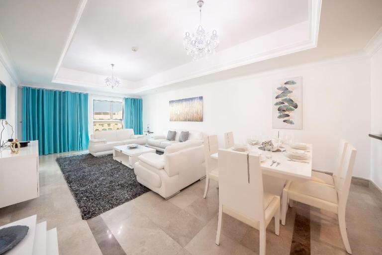 Stylish Urban Retreat 1BR Gem Fairmont Residence - 90AB2 - Ferienwohnung Dubai