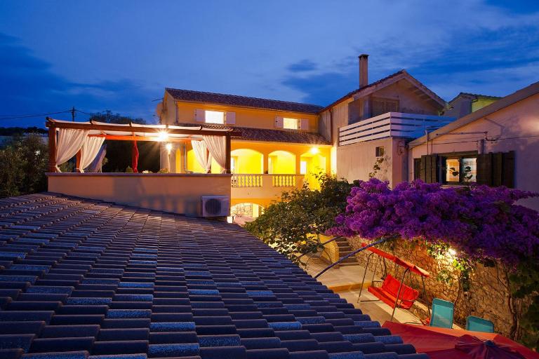 Apartments Ferina - B&B Poljana