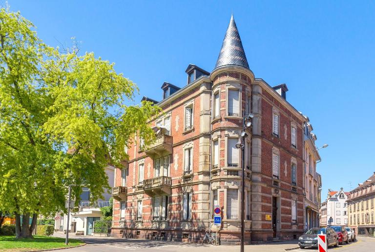 Luxueux Appartement Haussmannien Centre Ville - Bed and Breakfast Colmar