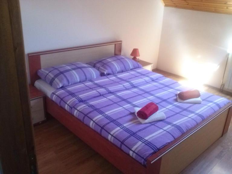 Galeva apartman - B&B Smoljanac