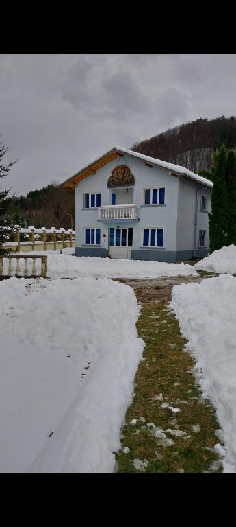 Vacation Home Yoanna - B&B Tryavna