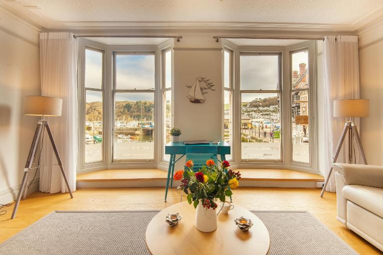 Harbour Living - B&B Dartmouth