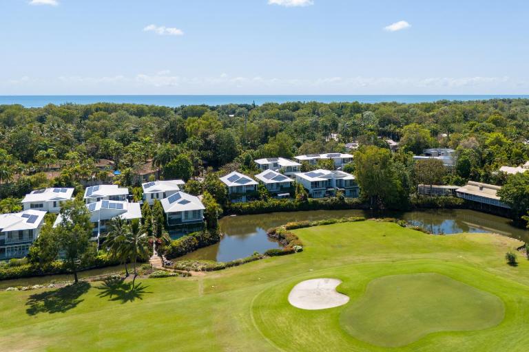 Escape Villas Port Douglas - Bed and Breakfast Port Douglas