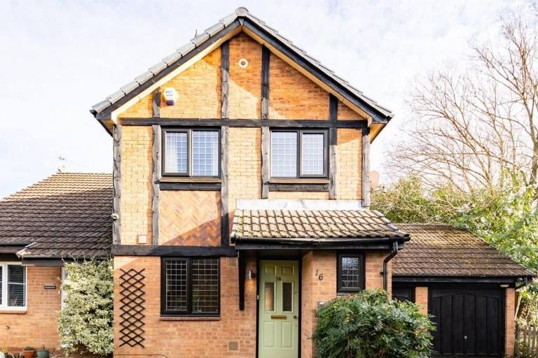 Ratby House - Spacious 3 Bed with Garden & Parking - Chambres d'hôtes Earley