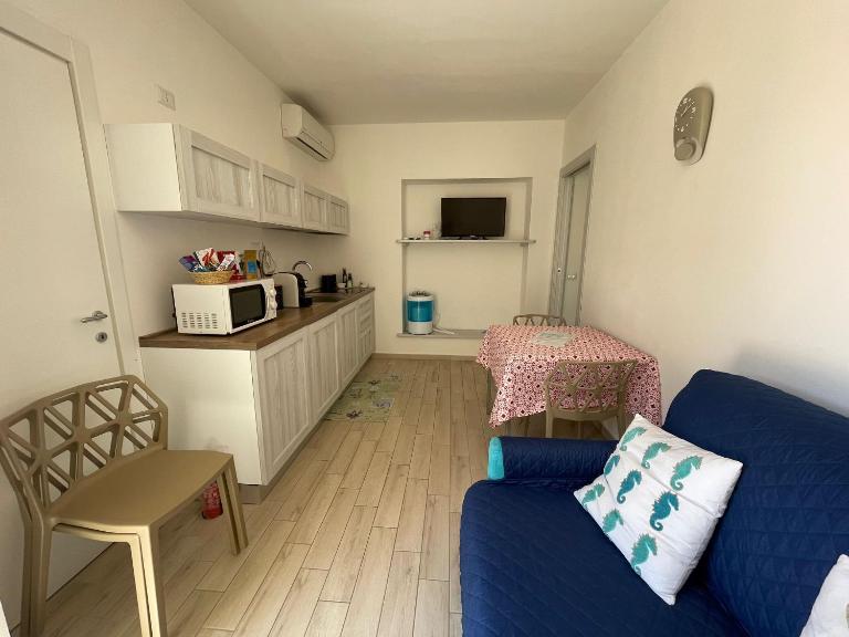 Appartamenti Renzo&Rita2 Carmelina - Bed and Breakfast Sant'Antioco