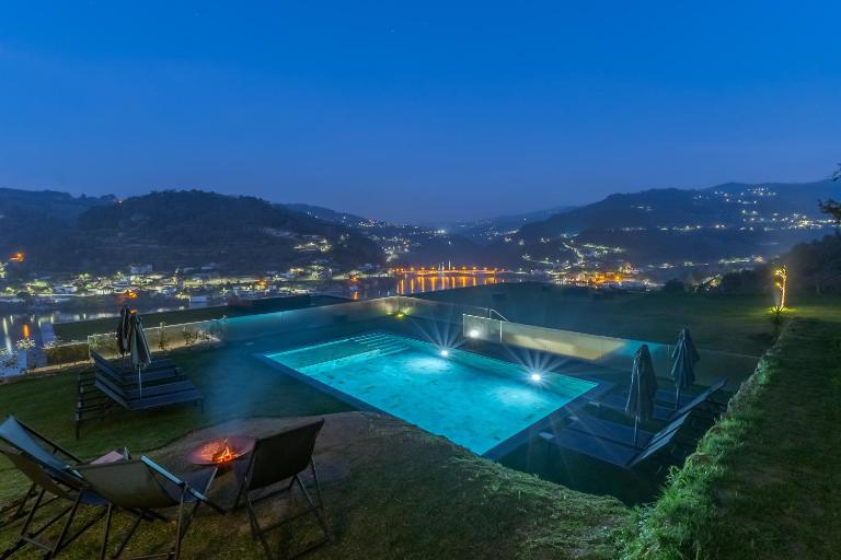 Douro Country House - B&B Cinfães