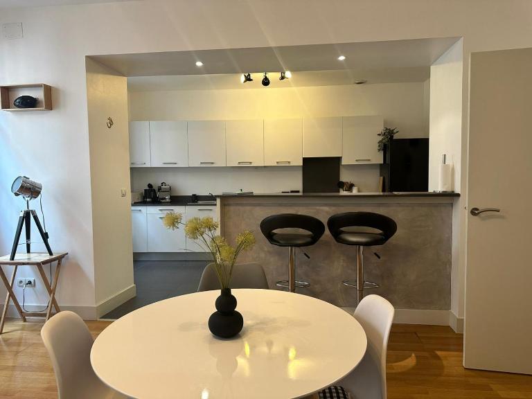 Spacieux Appartement 2 Chambres Plein Cœur de Perpignan - B&B Perpignano