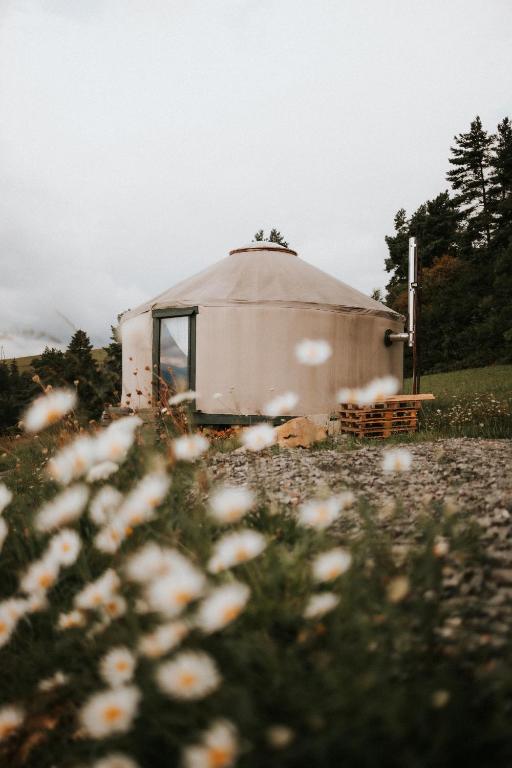 Jurta I Sauna z widokiem na Tatry - B&B Knurów