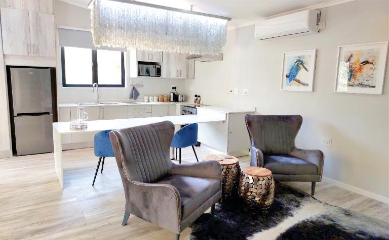 Waterside Cottages & Villas - Self Catering - Bed and Breakfast Gaborone