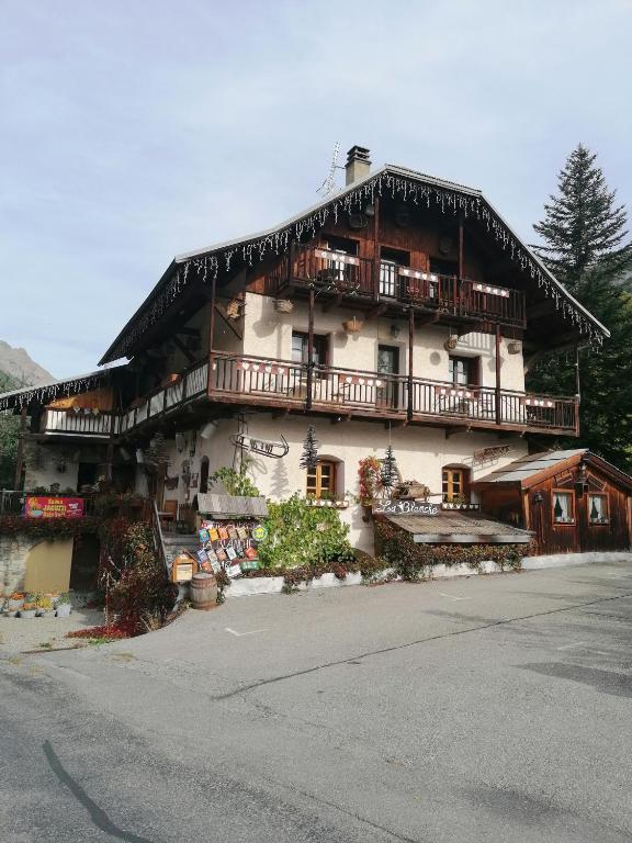 Gîte Auberge La Blanche - B&B Pelvoux