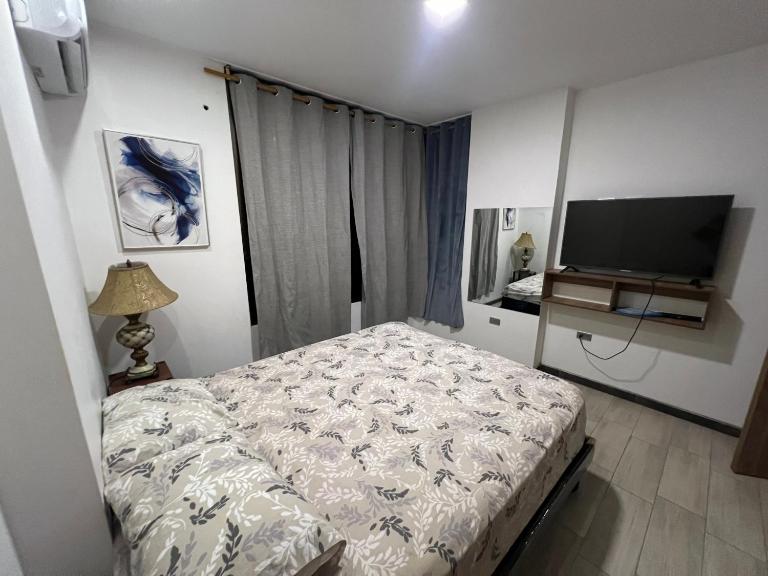 DEPARTAMENTO 5to piso CON VISTA AL MAR - Bed and Breakfast General Villamil