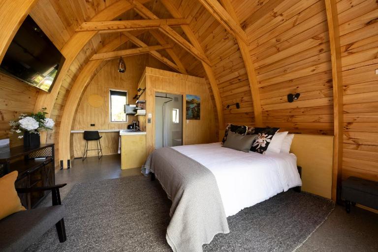 Benger Garden Chalets - Bed and Breakfast Millers Flat
