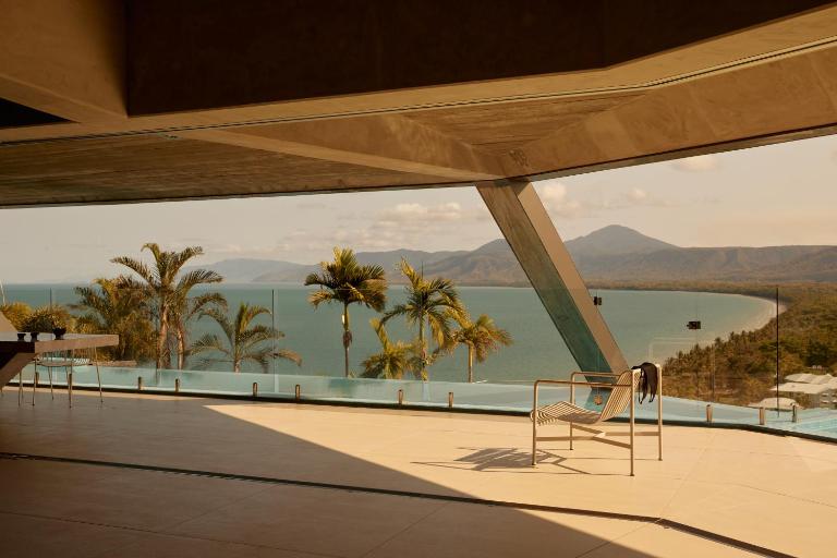 'The Edge' Unique Luxury Experience - B&B Port Douglas