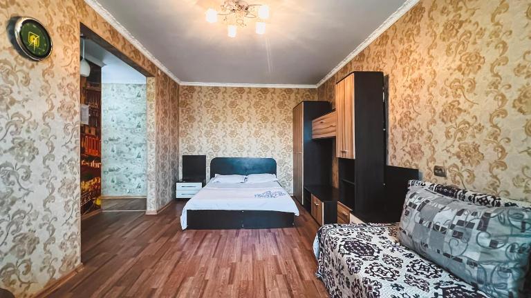 ВИКТОРИЯ 1-ком квартира в центре - Bed and Breakfast Petropavl