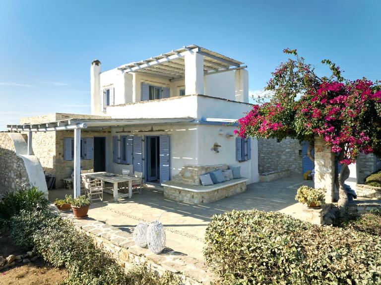 Cycladic Villa, Blue Stories - Bed and Breakfast Agía Marína