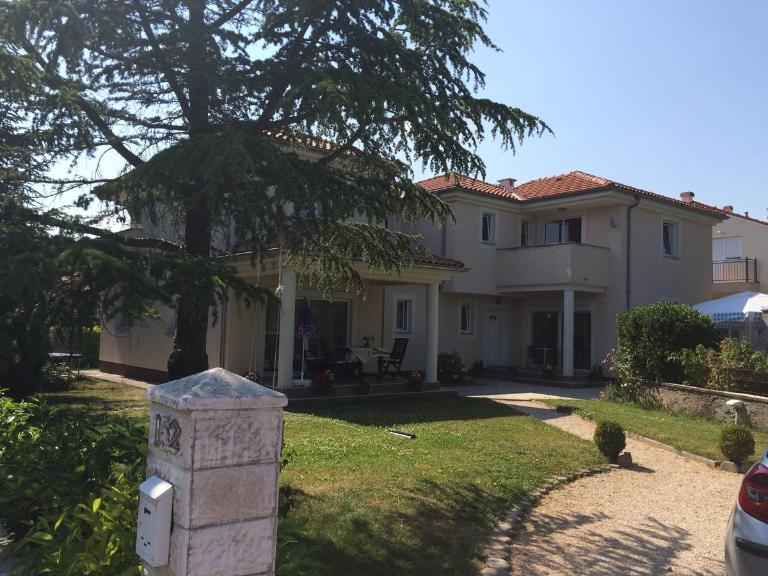 Apartment Casa Eni - B&B Dražice
