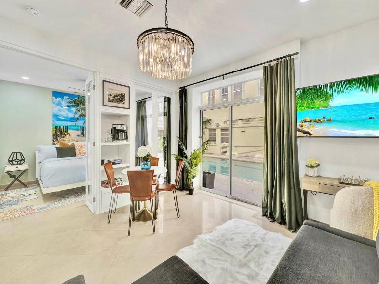 Park Place South of Fifth - B&B Miami Beach