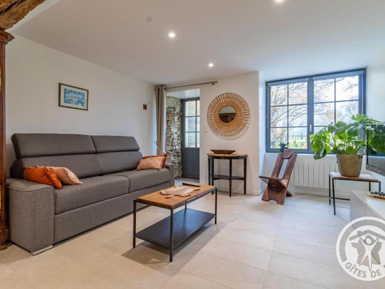 Gîte charmant entre Loire et Layon, terrasse, jardin, parking, proche d'Angers, idéal pour couples - FR-1-622-71 - B&B Rochefort-sur-Loire