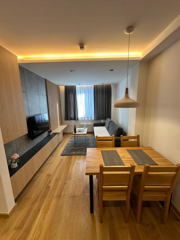Apartman Viktor 302 - Zlatni Javor - Chambres d'hôtes Jahorina