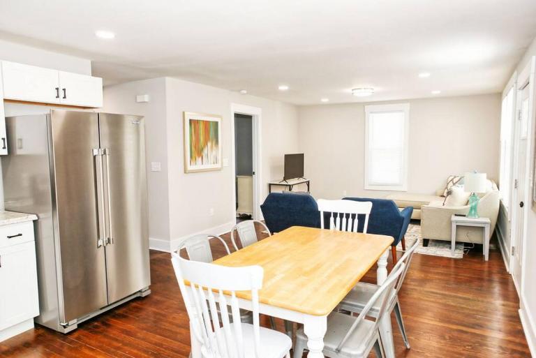 Sunny Hill Cottage with 4 Beds - B&B Lincolnton